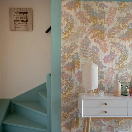 De La Javone